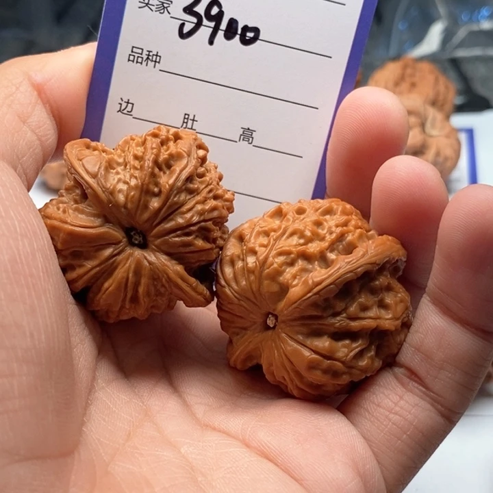 吊坠文玩核桃3900