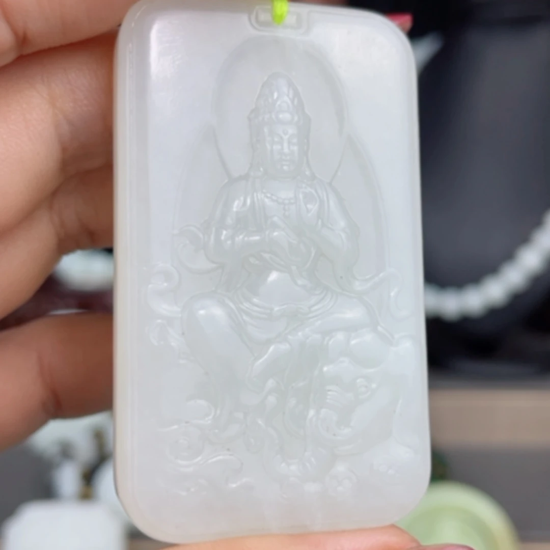 【闪购商品】颈饰未镶嵌和田玉
