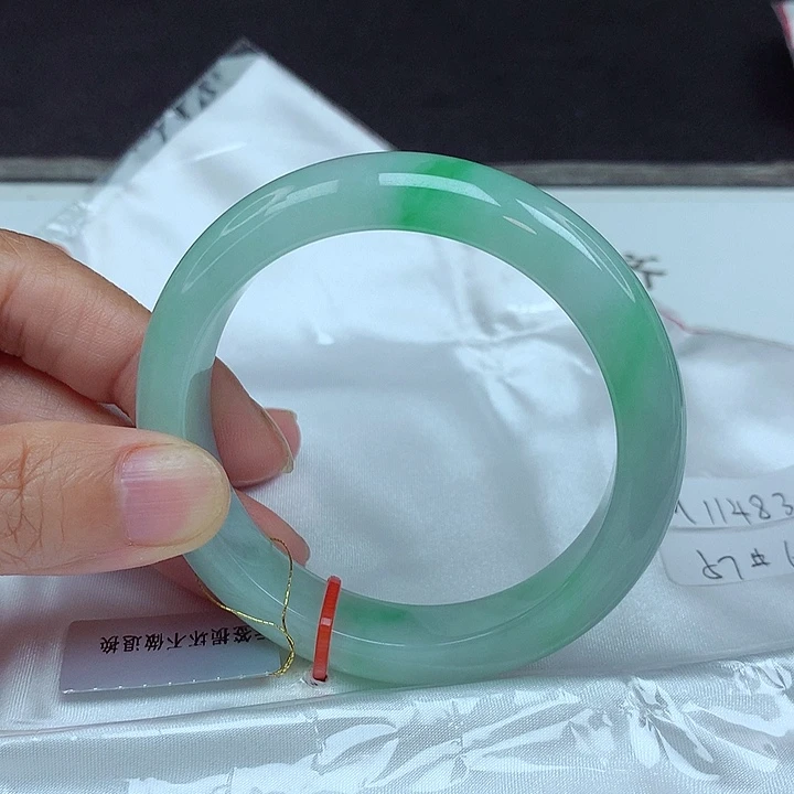 翡翠未镶嵌手镯57圈4832