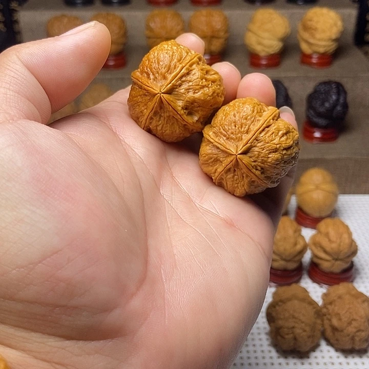 文玩核桃把件11三愣子