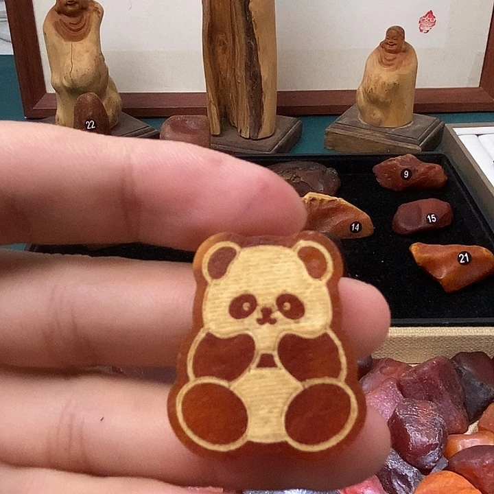 裸石琥珀未镶嵌金胶蜜