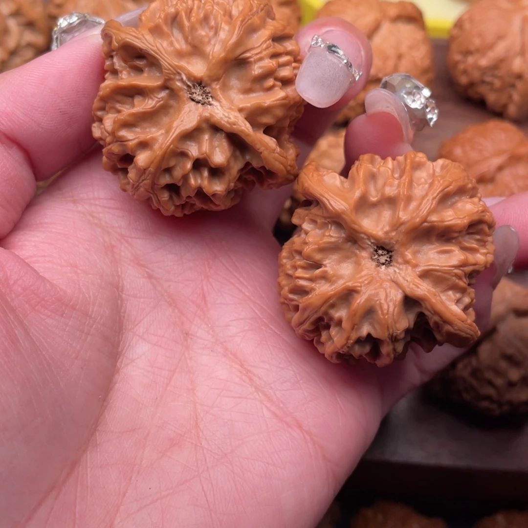 文玩核桃吊坠十字底苹果园42