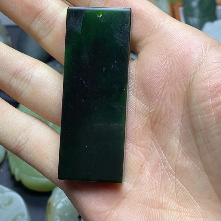和田玉未镶嵌吊坠(不含链)