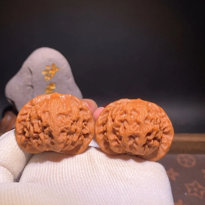 文玩核桃吊坠隔***s43宫灯