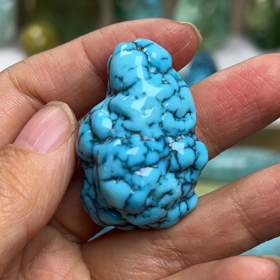 绿松石未镶嵌珠宝奇石