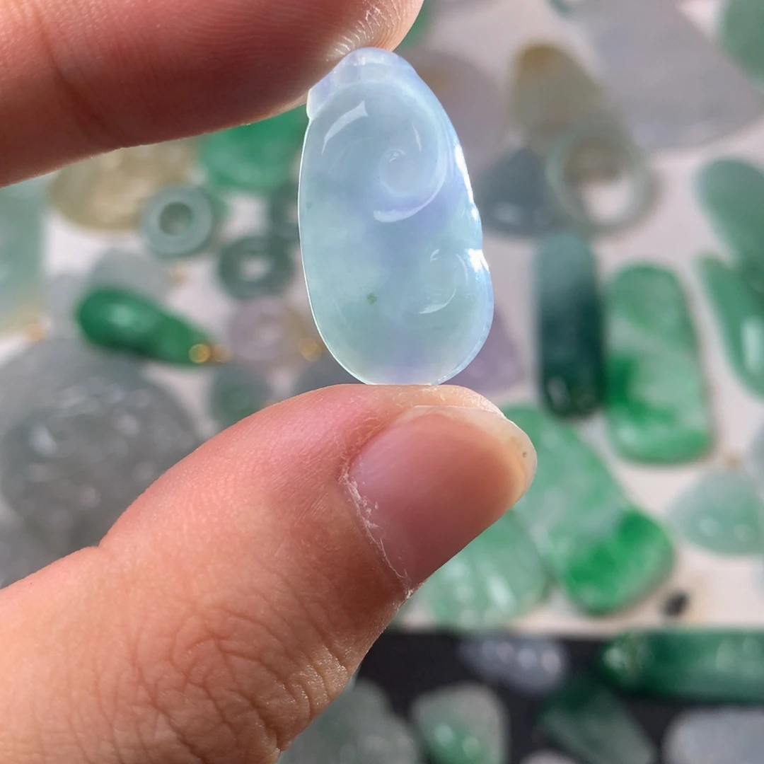 未镶嵌挂件翡翠如意