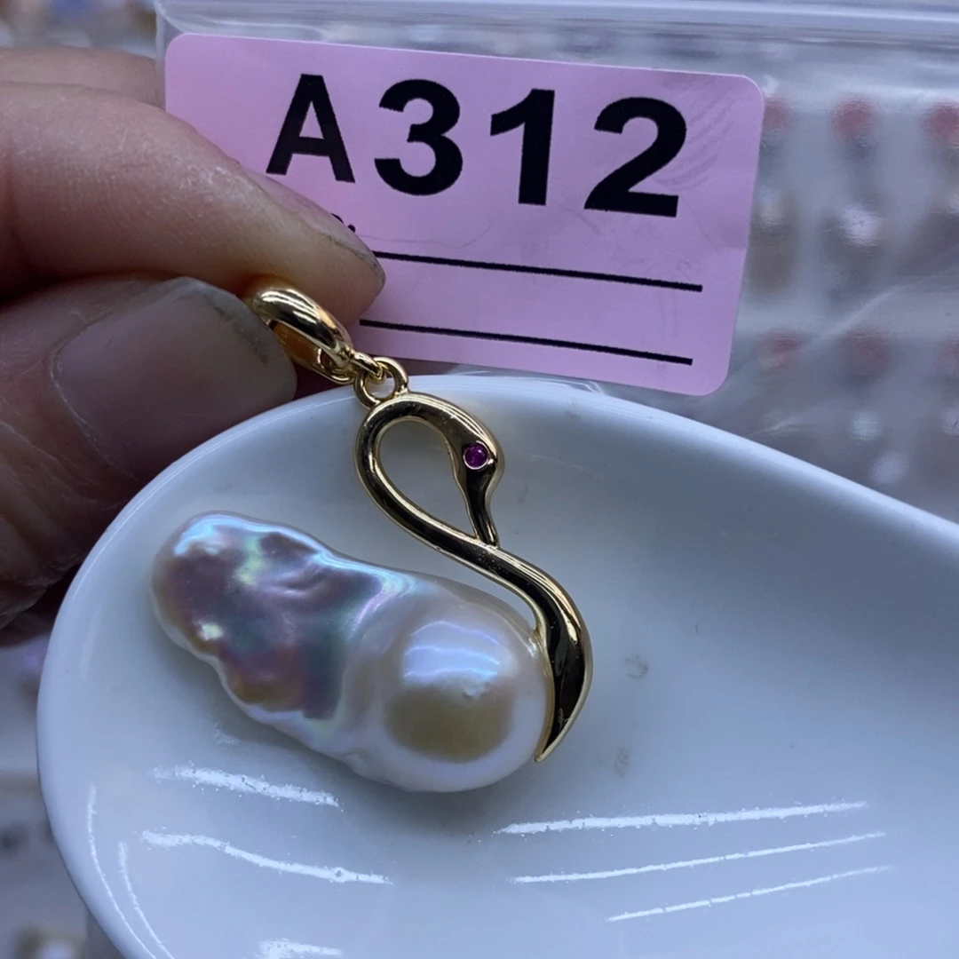 未镶嵌淡水珍珠颈饰