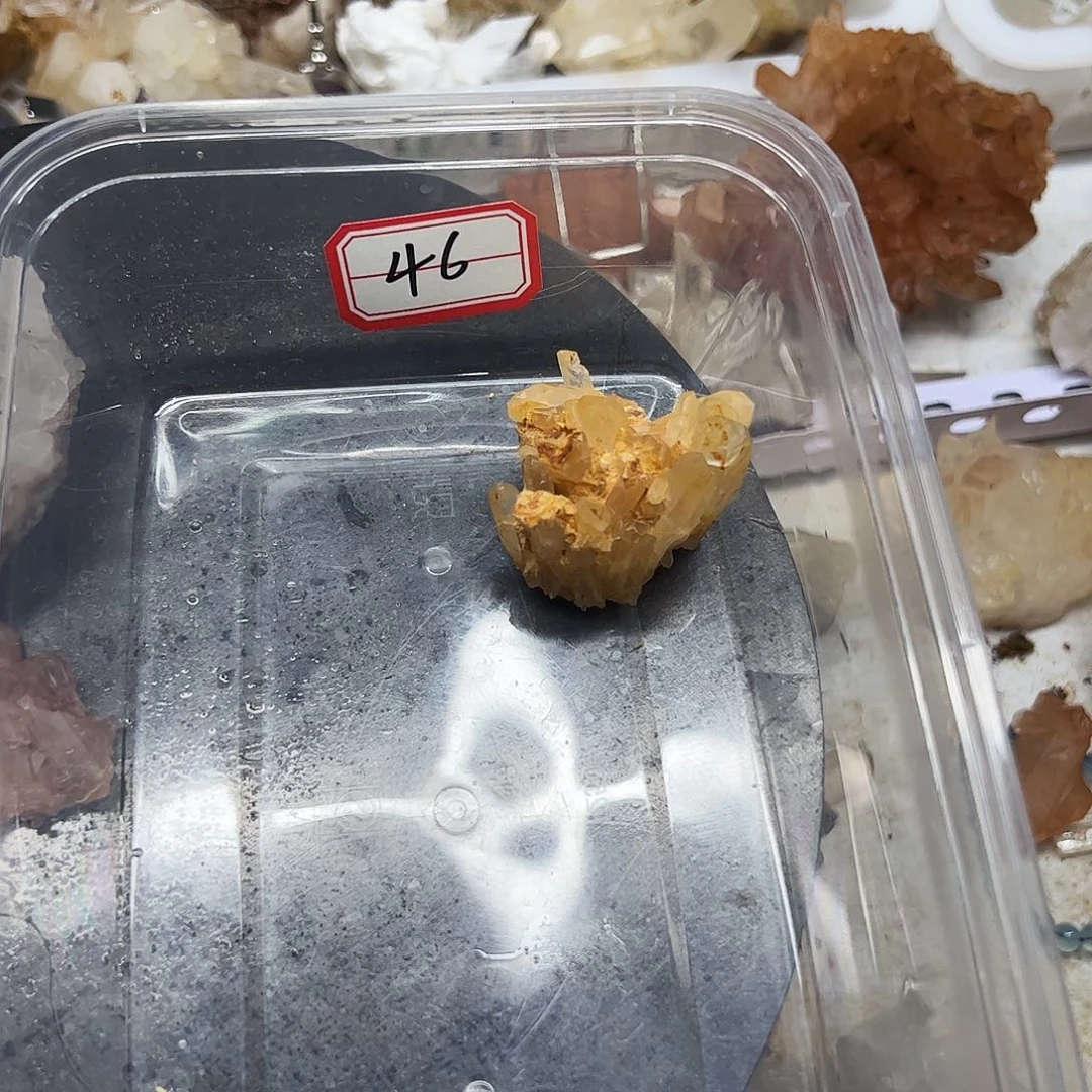 小***宙水晶珠宝半成品未镶嵌