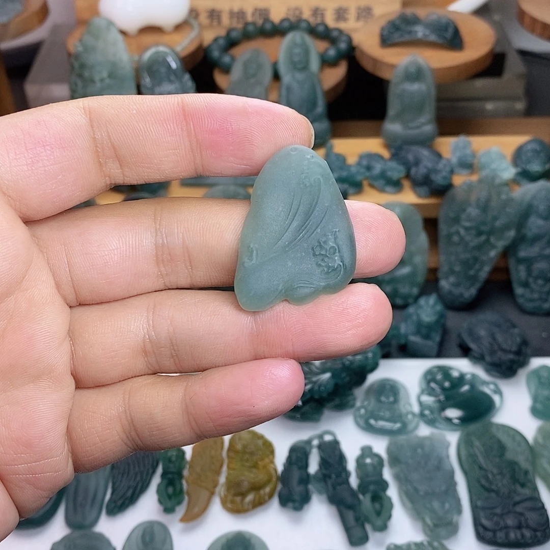 定制翡翠未镶嵌悟到