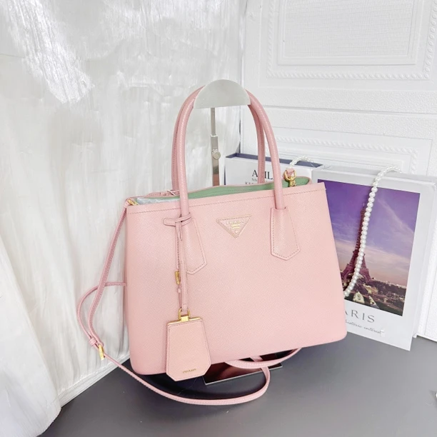 95新 Prada/普拉达 樱花粉double手提斜挎包