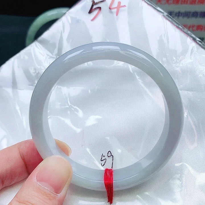 翡翠未镶嵌手镯54