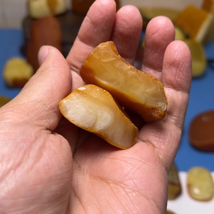 定制蜜蜡未镶嵌?***x12345678