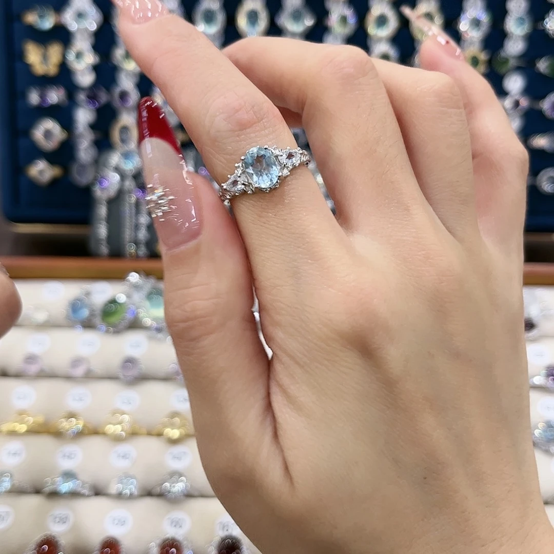 托帕石女款银S925镶嵌l***y戒指70