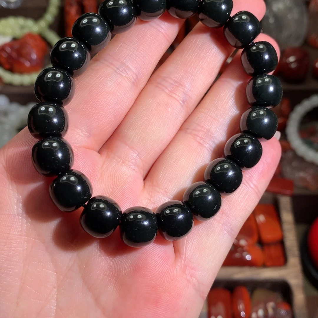 和田玉未镶嵌手链黑青中光圈，手工打磨