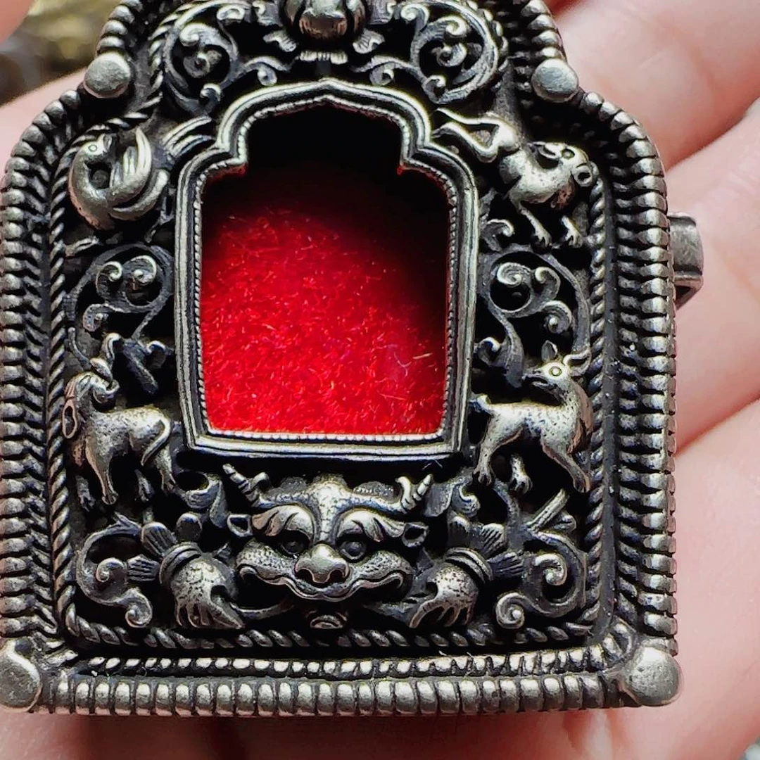 牌…………………………………………