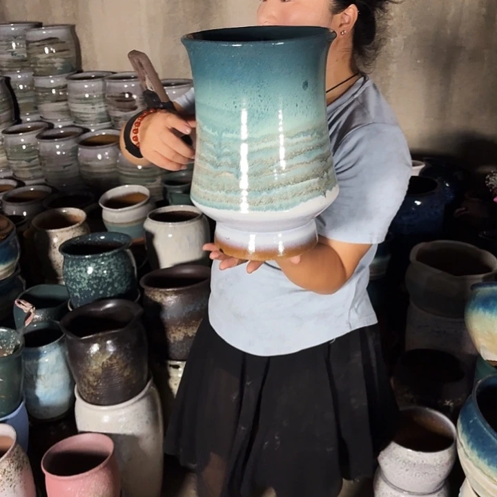 口20高30一个盆子。