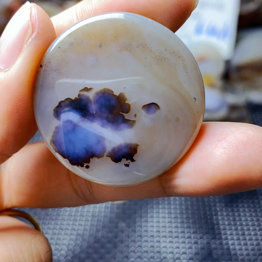 玛瑙/玉髓未镶嵌珠宝半成品