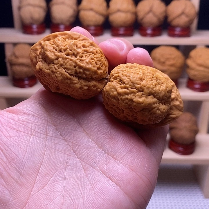 吊坠文玩核桃山羊王17