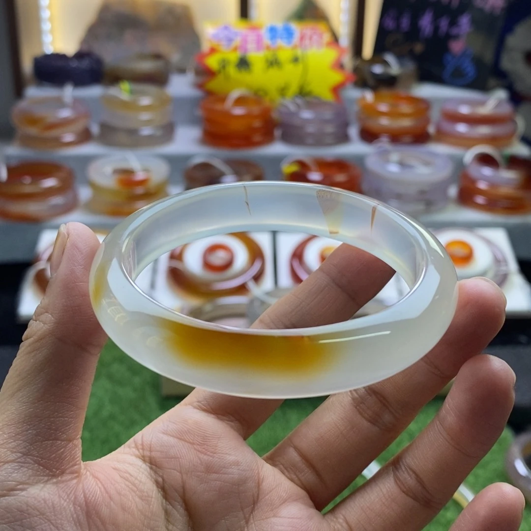 手镯玛瑙/玉髓未镶嵌