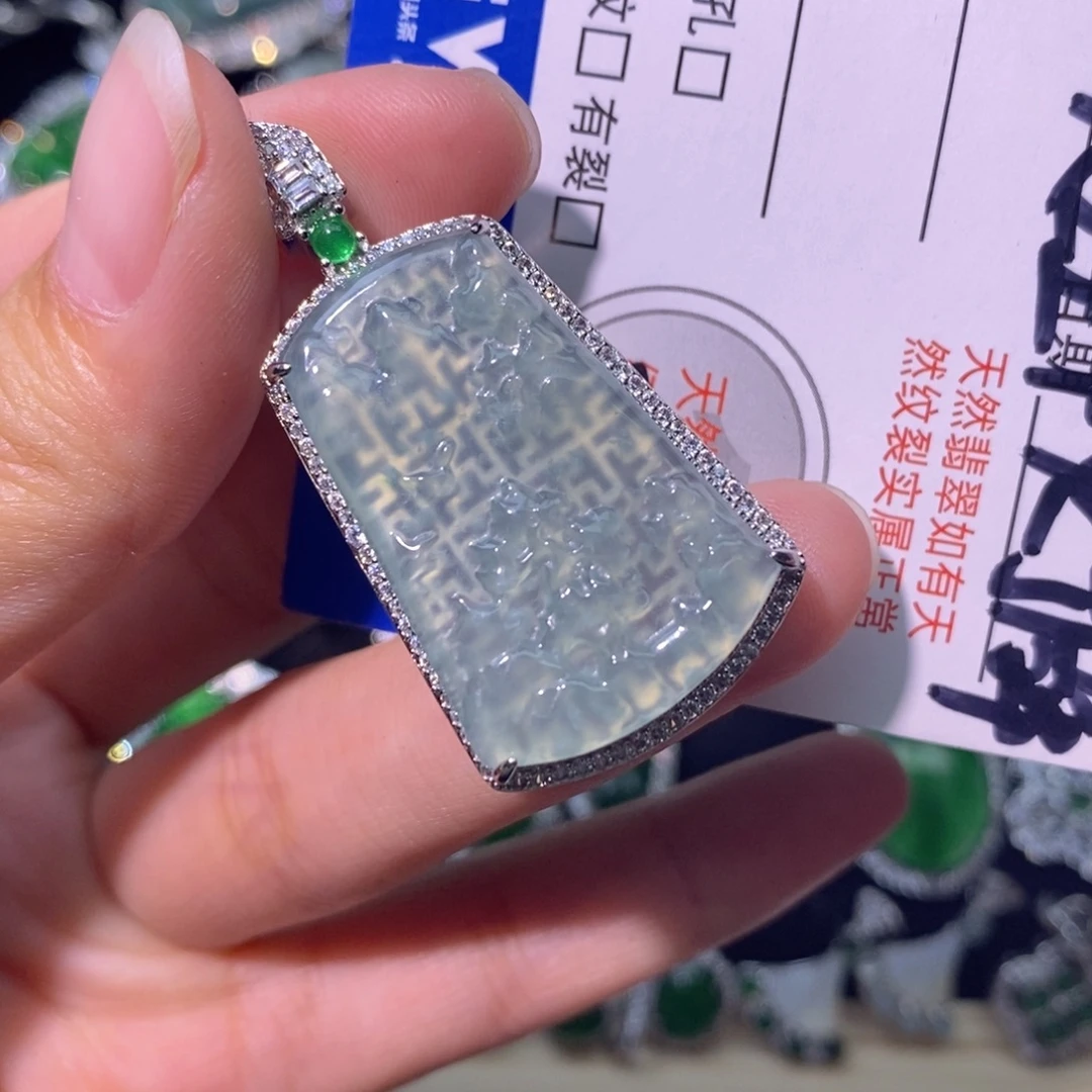 翡翠未镶嵌颈饰天然