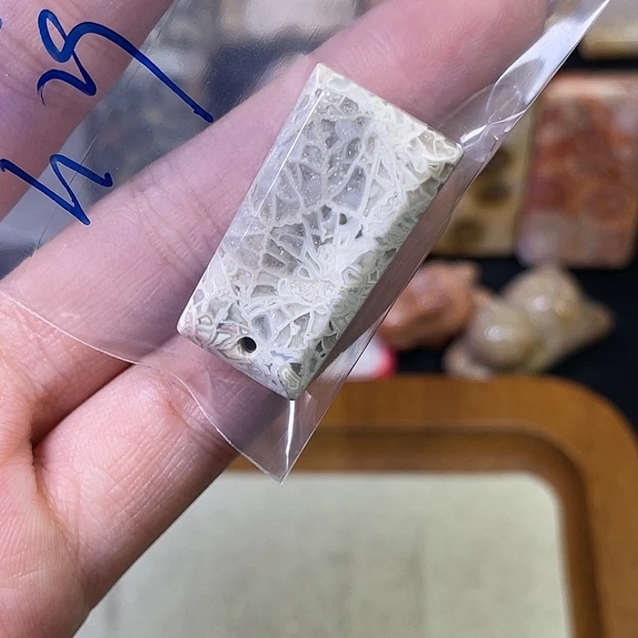 硅化珊瑚（珊瑚玉）珠宝金石合金b**b