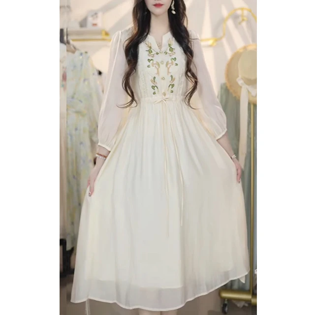 L540显瘦超仙绣花长裙夏新中式复古重工刺绣设计感v领仙女裙裙子