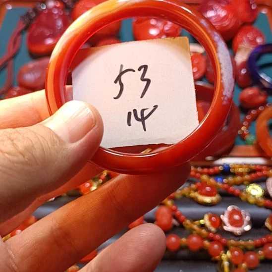 手镯玛瑙/玉髓未镶嵌