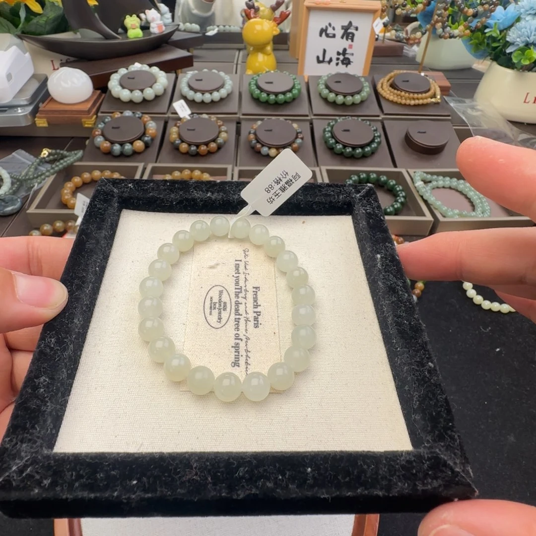 和田玉未镶嵌手链卡8于阗白玉有包容不退不换，3