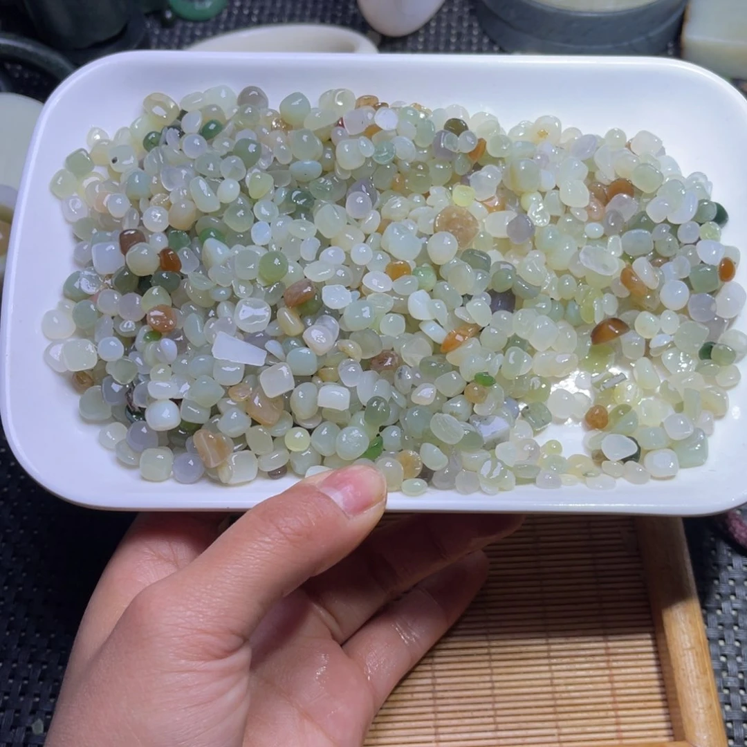 未镶嵌和田玉车挂