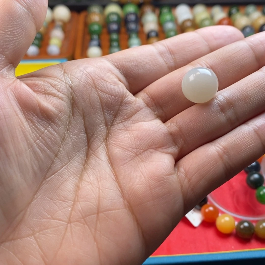 和田玉未镶嵌珠宝奇石卡14藕粉y水线