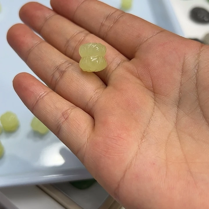 手链未镶嵌和田玉