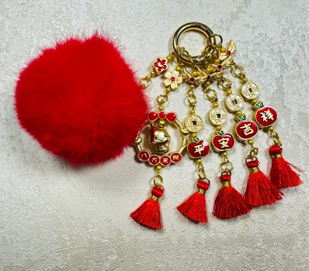 精致红金国风手机链包挂钥匙挂创意手工挂件短款diy个性毛球挂饰