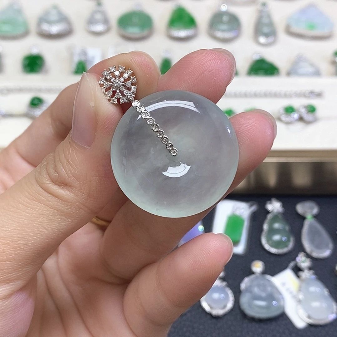 翡翠18K金镶嵌吊坠(不含链)