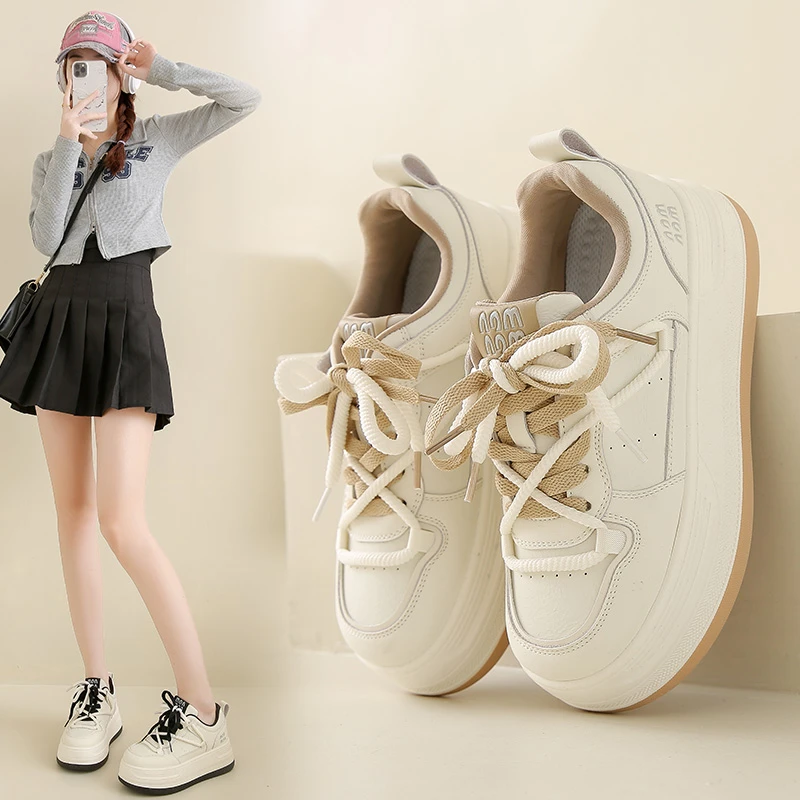 韩系百搭小白鞋女2024秋冬新款厚底增高休闲拼色小众加绒休闲板鞋