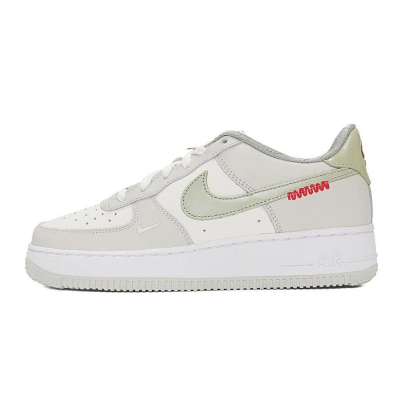 Nike/耐克男大童AIR FORCE 1 LV8 (GS)儿童复刻鞋HV6000-131