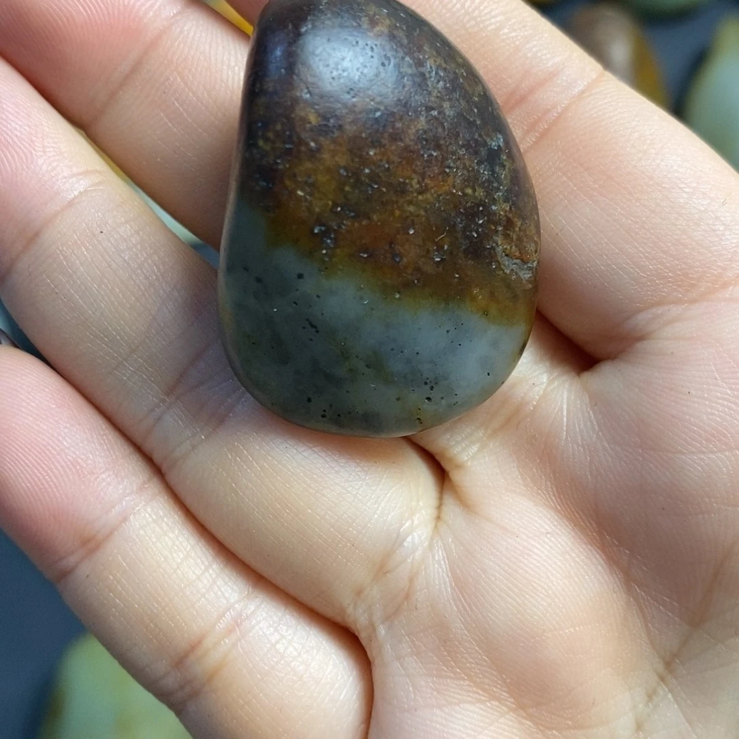 黎***哥和田玉（糖玉）未镶嵌挂件