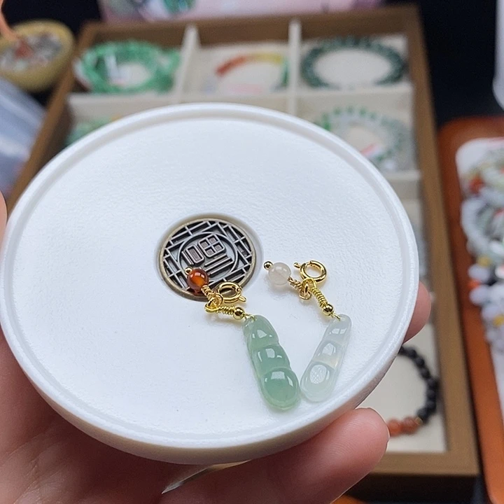 翡翠未镶嵌手串翡翠小滴溜任选一无鉴赏21