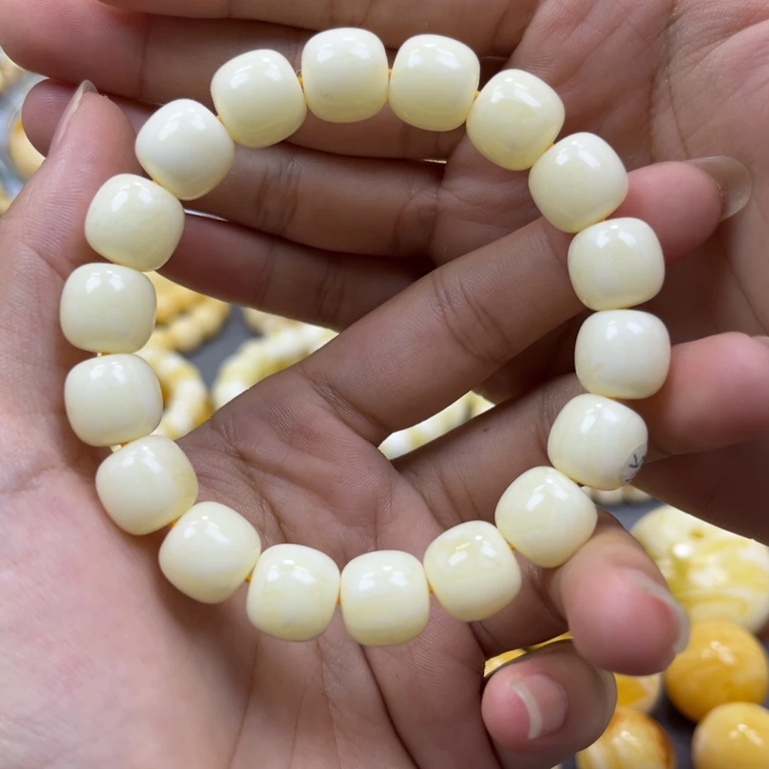 琥珀未镶嵌手串同料老邢手串11.7mm