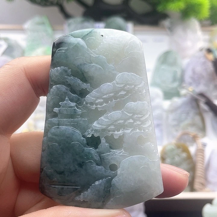 翡翠手镯未镶嵌天然翡翠