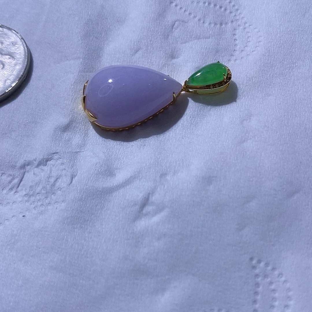 翡翠吊坠(不含链)18K金镶嵌