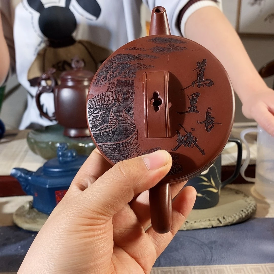 紫砂茶壶宜兴紫砂壶一男子酒后