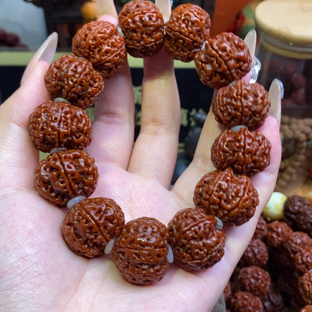 金刚菩提手串236肉玉化