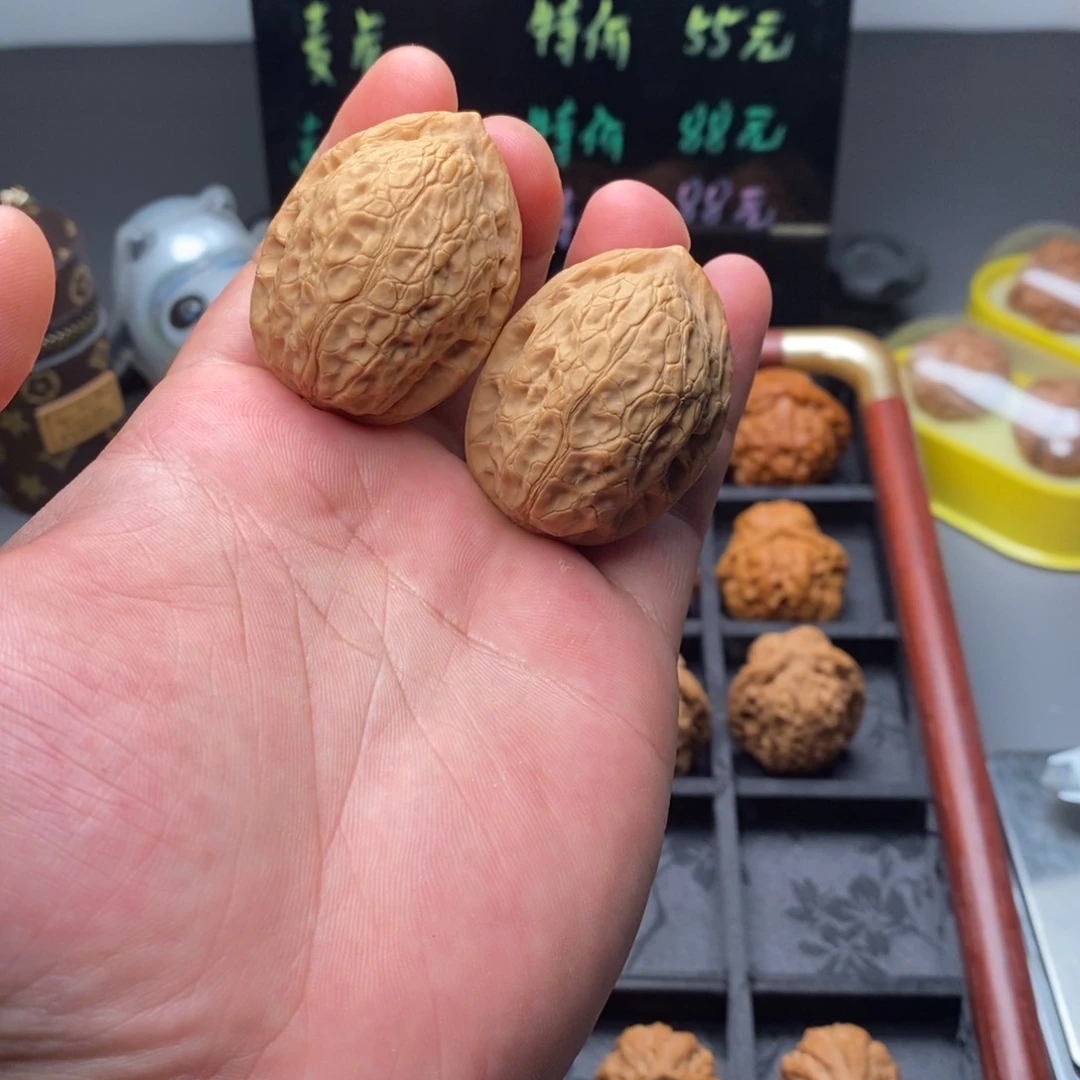 文玩核桃吊坠全品八尺玉35