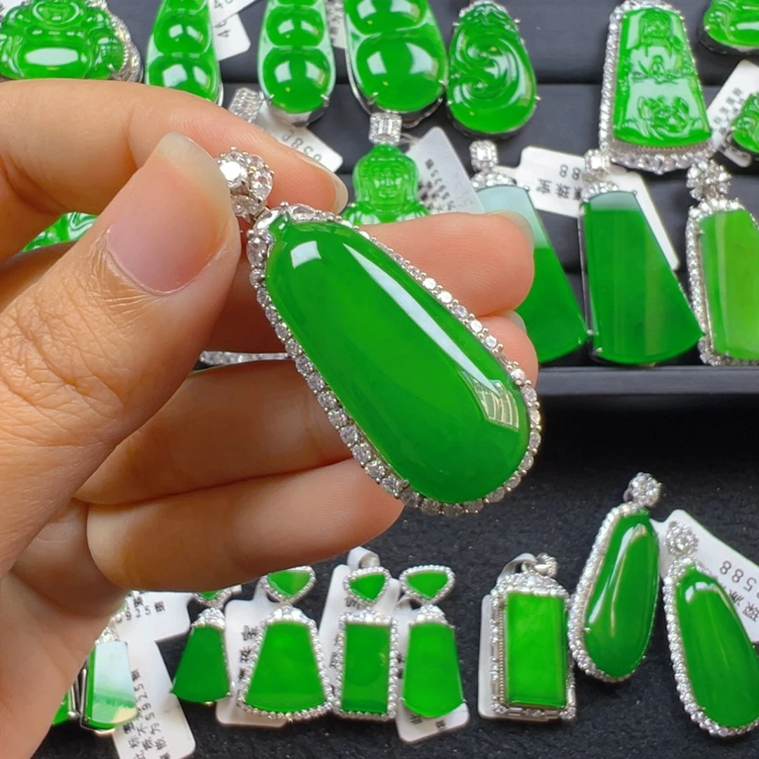 翡翠银S925镶嵌颈饰