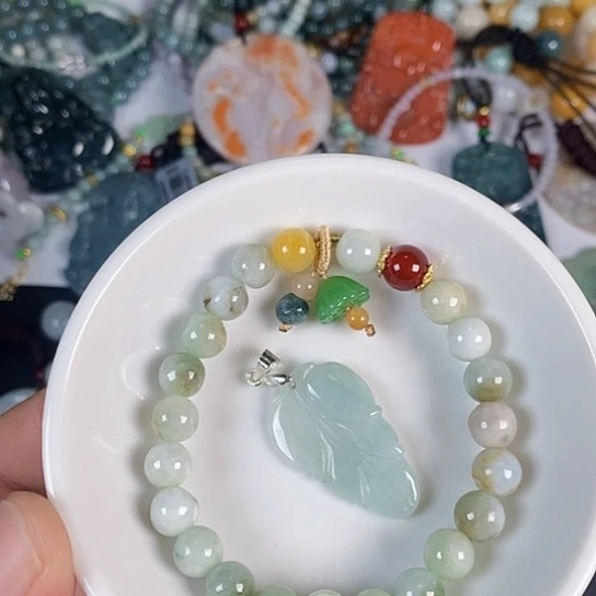 翡翠未镶嵌颈饰天然翡翠拍一发2