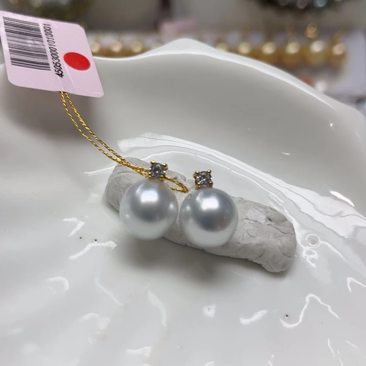 海水珍珠耳饰18K金镶嵌