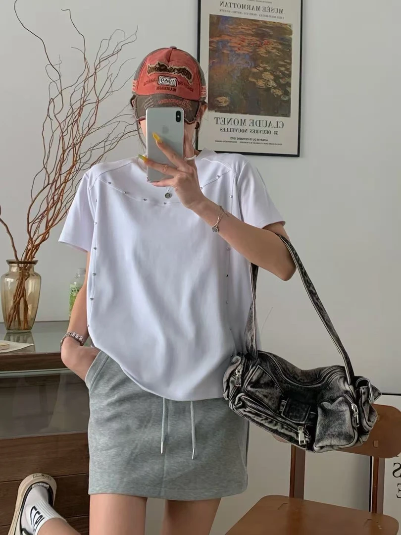 【亮晶晶】时尚休闲百搭潮流铆钉T恤韩版圆领夏季宽松7A抗菌