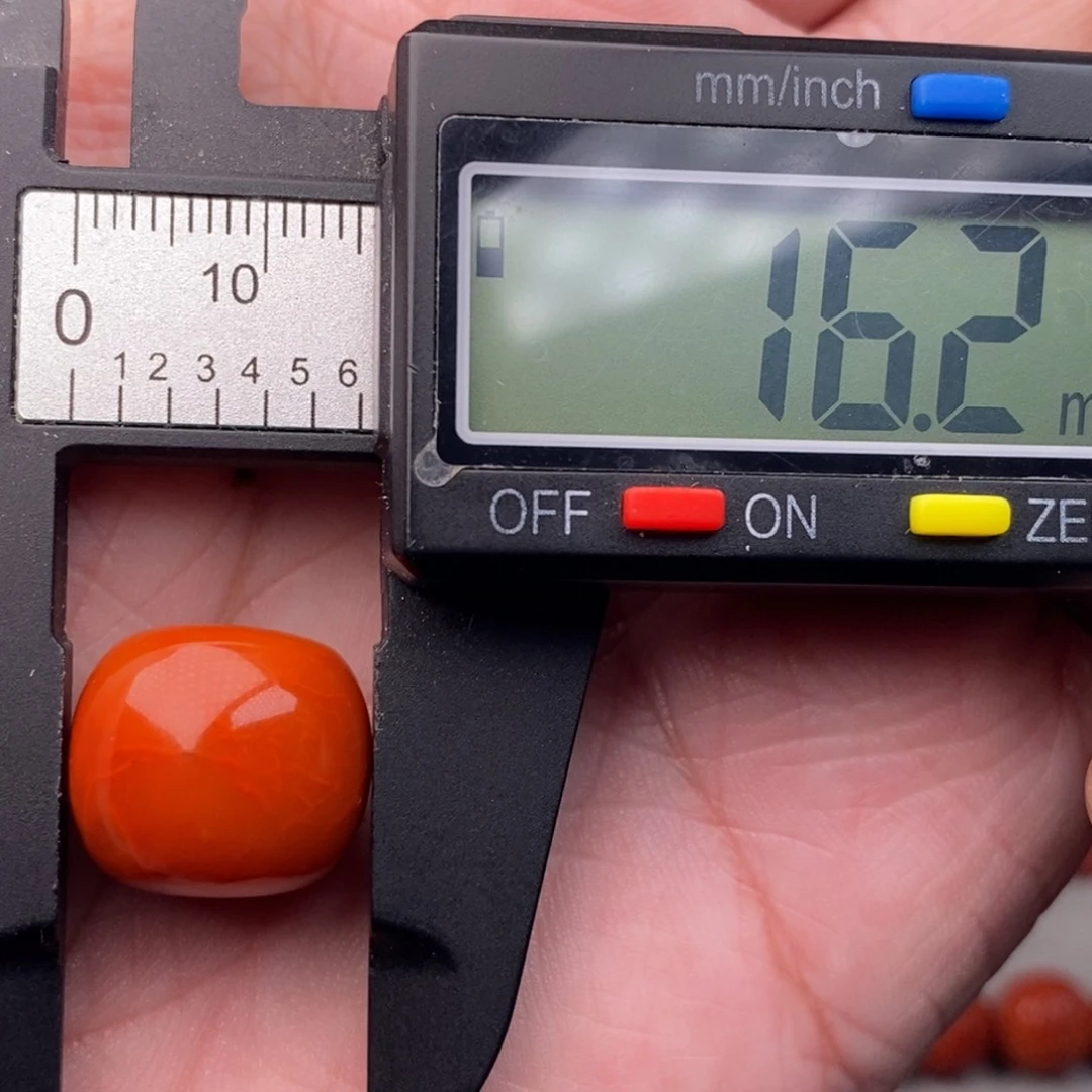 南红玛瑙配饰未镶嵌微瑕