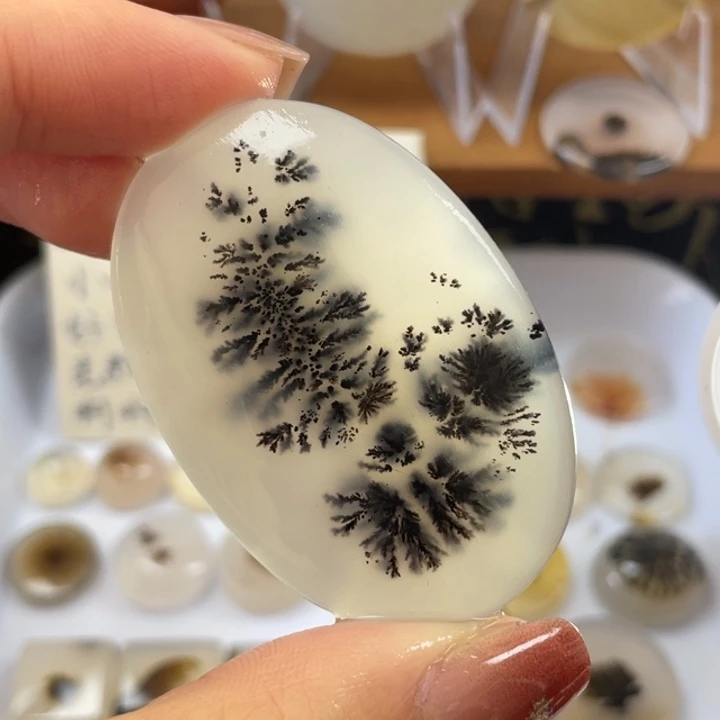 玛瑙/玉髓未镶嵌牌子