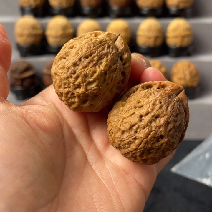 文玩核桃把件22-4